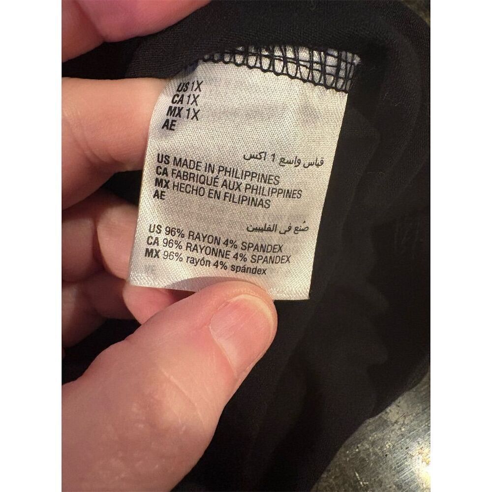 INC Women's Plus 1X Black Sleeveless Wrap Blouse Casual Top - Picture 9 of 9